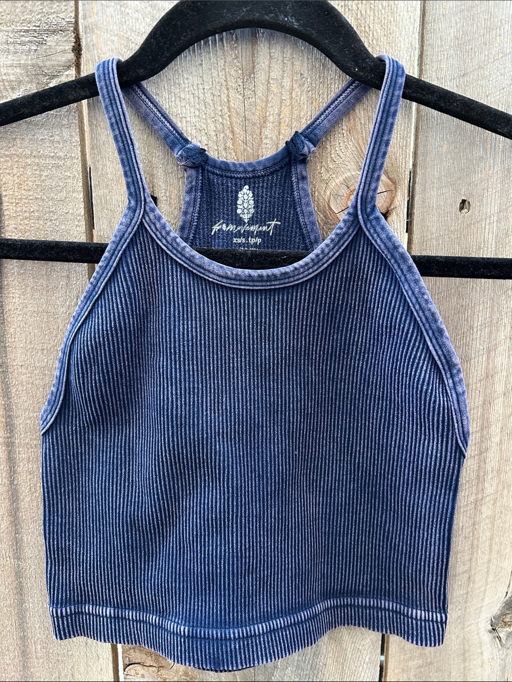 Free People Movement Happiness Runs Crop Tank in Deepest Navy size XS/S